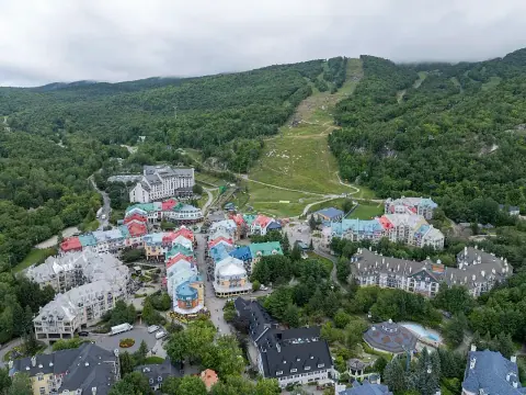 Vista fotográfica de Mont-Tremblant